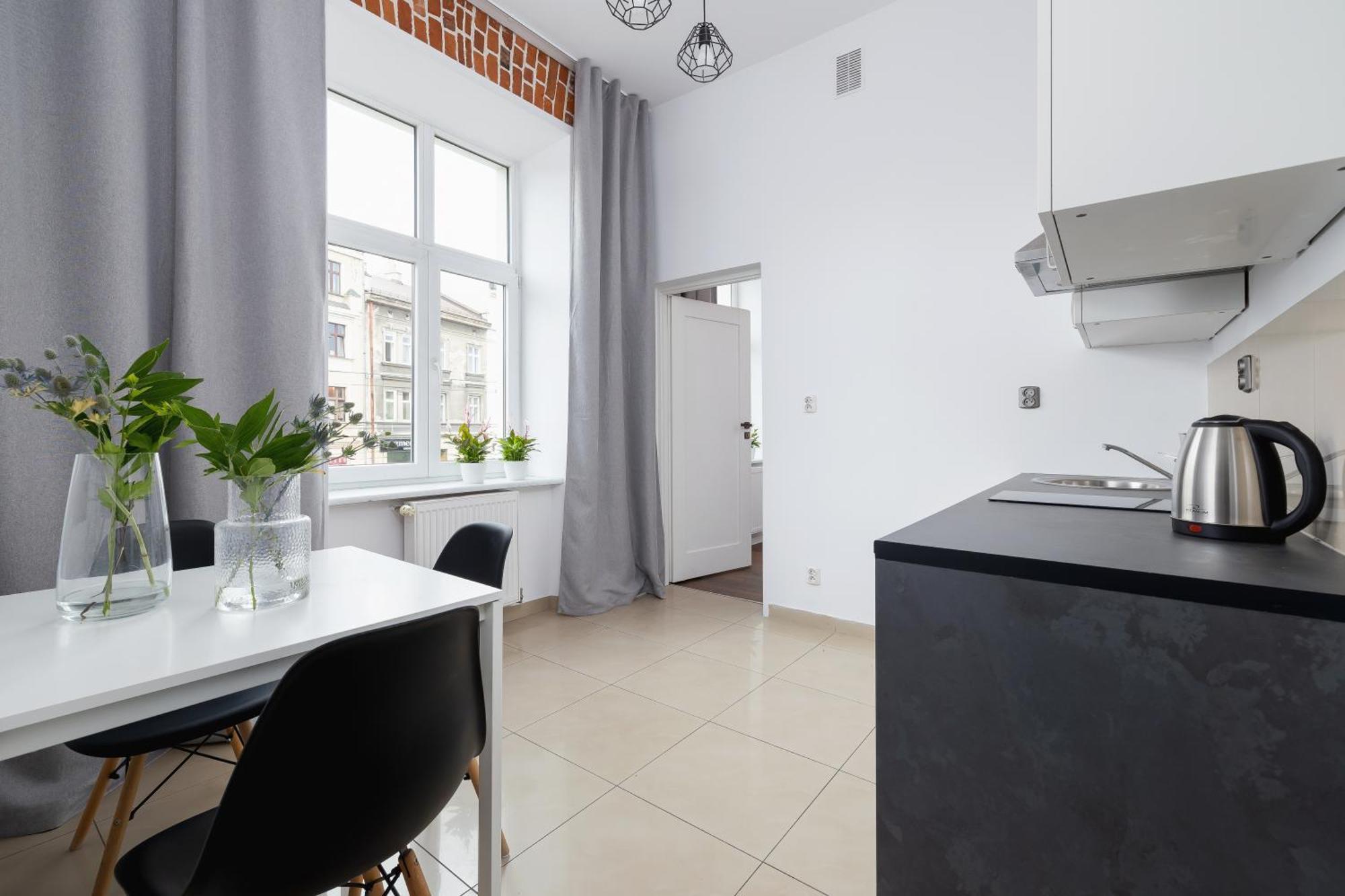 2-Bedroom Apartment - Dluga 65 Street Krakow Luaran gambar
